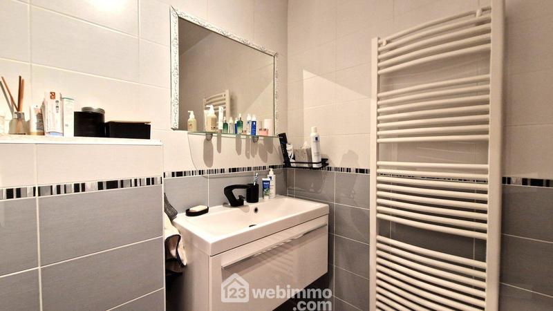 Maison - 122 m² - 5 pièces