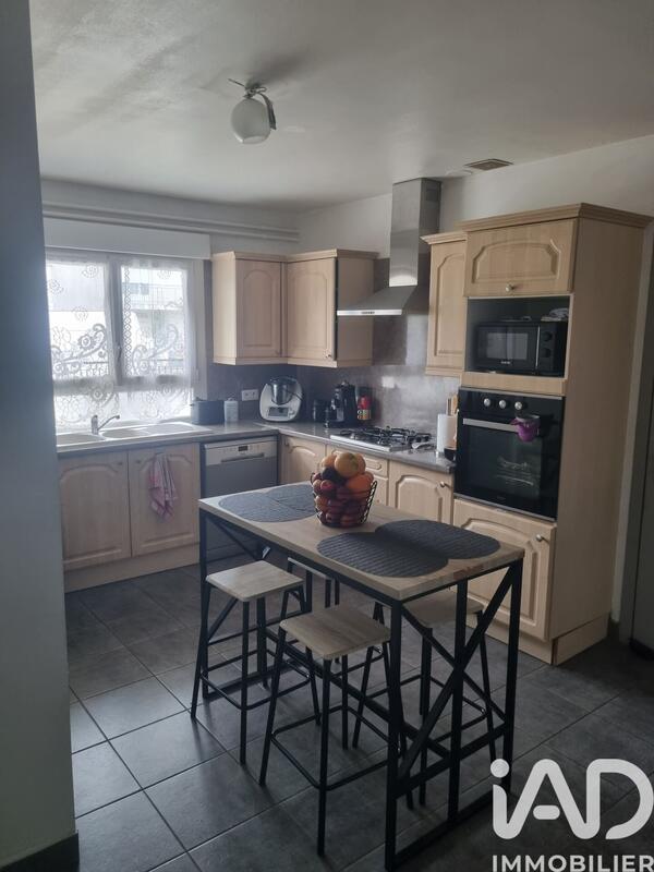 Maison - 115 m² - 6 pièces