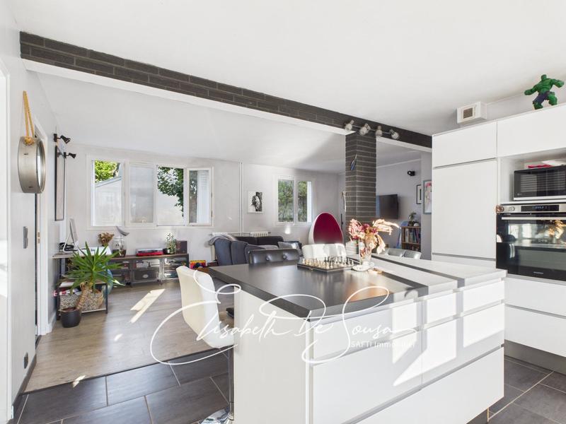 Appartement - 67 m² - 4 pièces