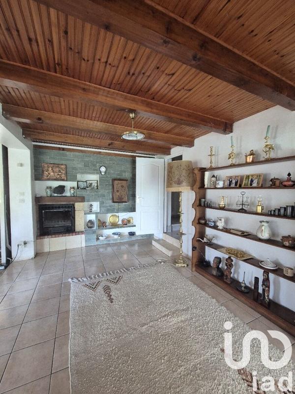 Maison - 191 m² - 6 pièces