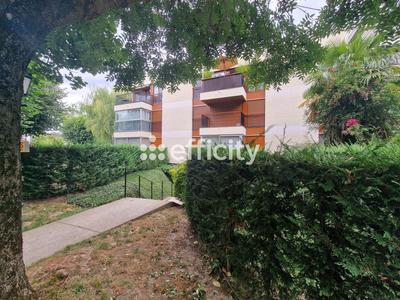 Appartement - 110 m² - 4 pièces