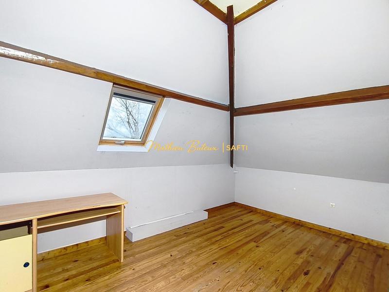 Maison - 180 m² - 7 pièces