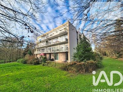 Appartement - 77 m² - 4 pièces