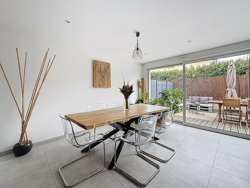 Maison - 134 m² - 4 pièces