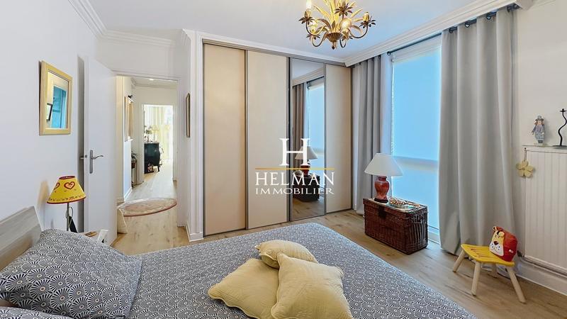 Appartement - 127 m² - 4 pièces