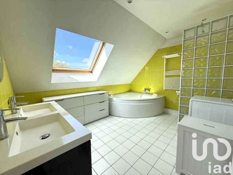 Maison - 114 m² - 6 pièces