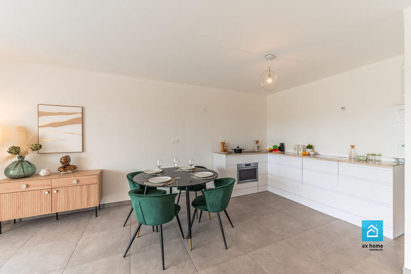 Appartement - 84 m² - 4 pièces