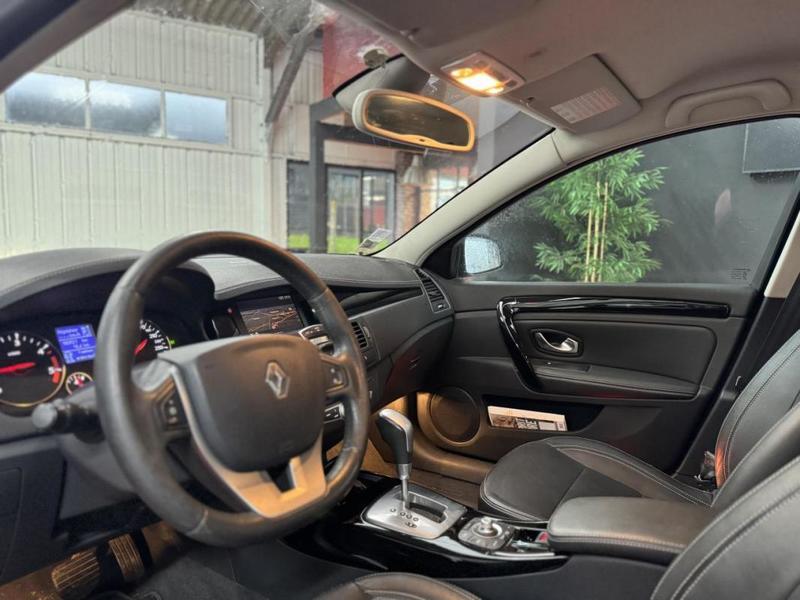 Renault Laguna 2.0 dCi 175 Ch Bva 6 Initiale - Garantie Mois