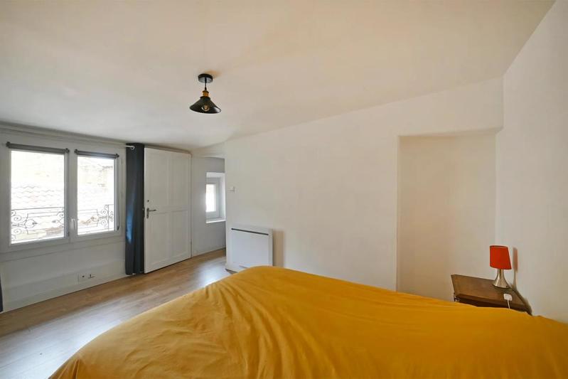 Appartement - 143 m² - 5 pièces