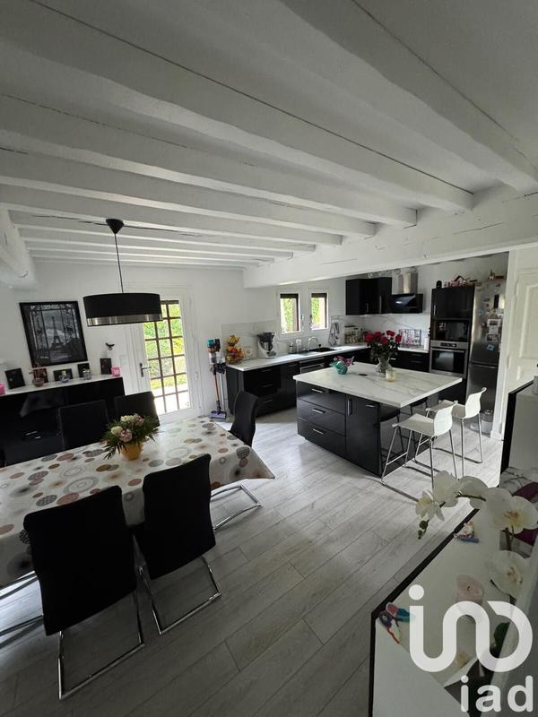 Maison - 102 m² - 5 pièces