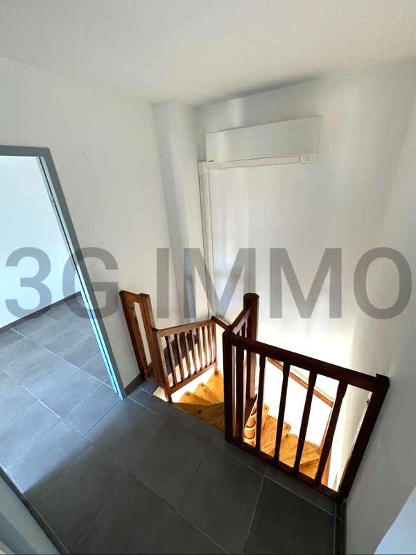 Maison - 97 m² - 6 pièces