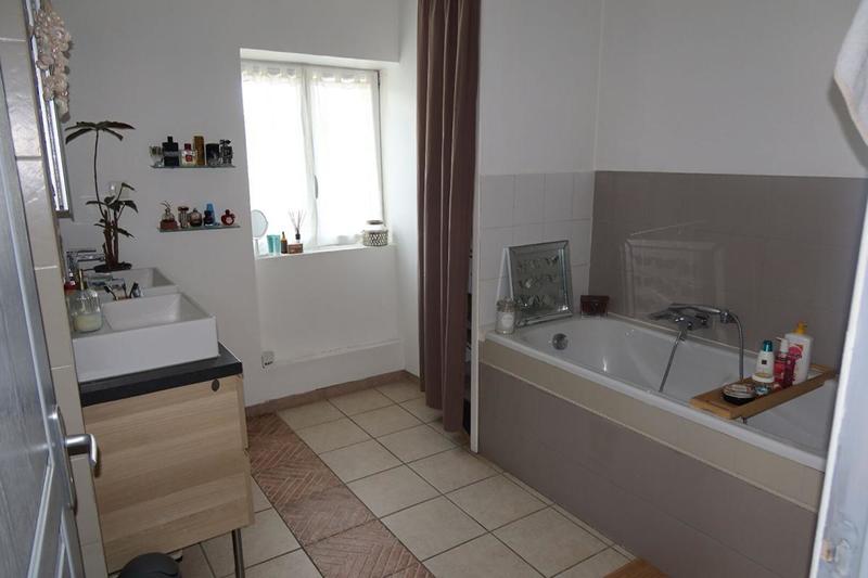 Maison de village - 150 m² - 5 pièces