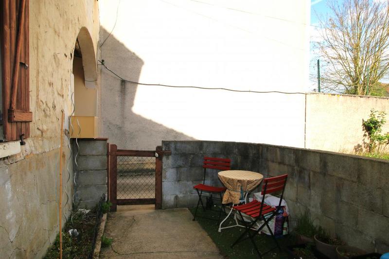 Maison - 102 m² - 4 pièces