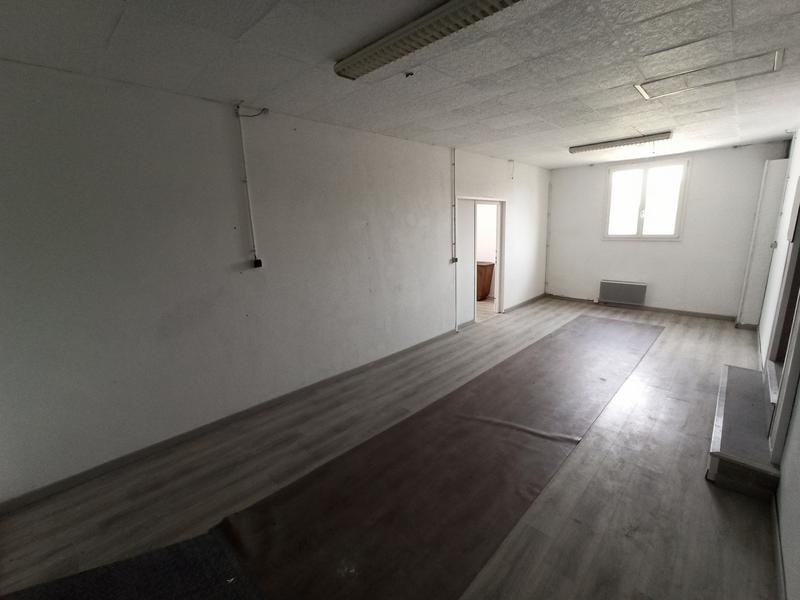 Local commercial - 110 m²