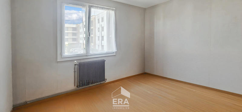 Appartement - 94 m² - 4 pièces