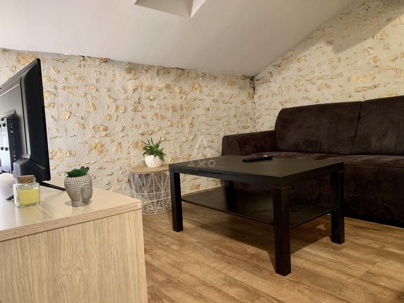 Maison de village - 300 m² - 8 pièces