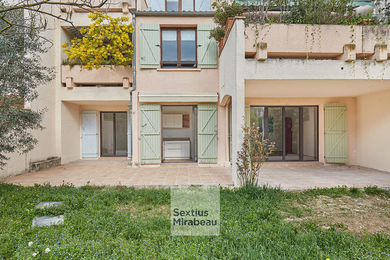 Appartement - 82 m² - 4 pièces