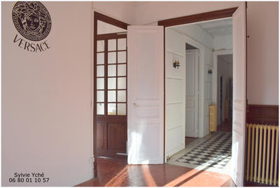 Immeuble - 455 m² - 18 pièces