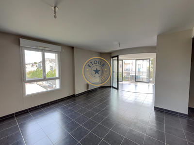 Appartement - 91 m² - 3 pièces