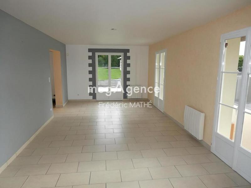Maison - 137 m² - 6 pièces