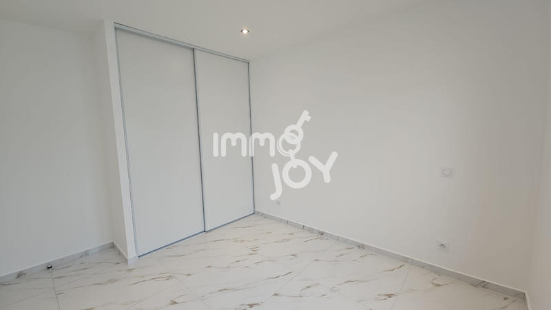 Maison - 111 m² - 4 pièces