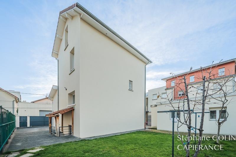 Maison - 156 m² - 7 pièces