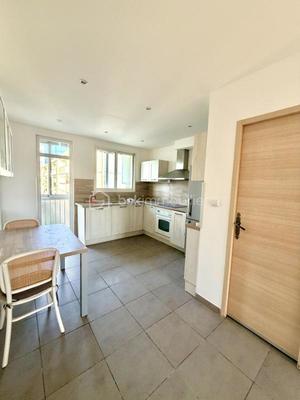 Appartement - 71 m² - 3 pièces