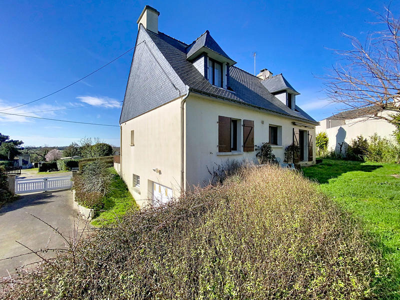 Maison - 127 m² - 5 pièces