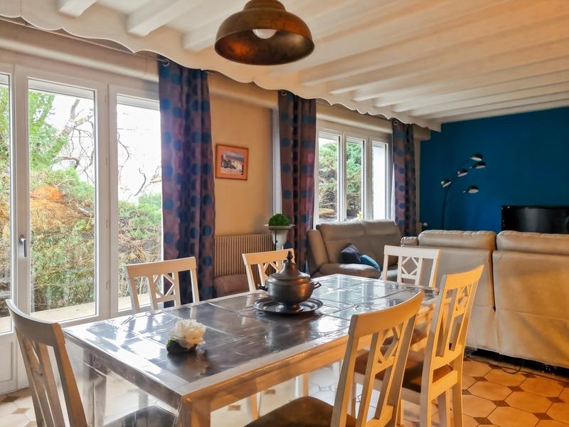 Maison - 184 m² - 6 pièces