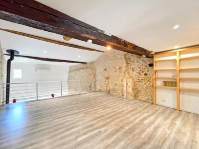 Maison de village - 225 m² - 5 pièces