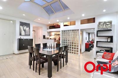 Loft - 71 m² - 3 pièces