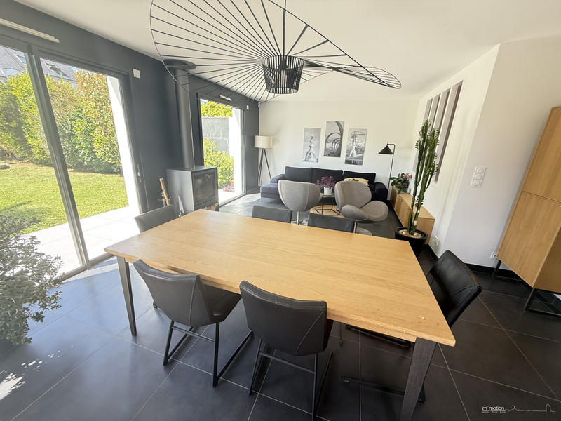 Maison - 160 m² - 7 pièces