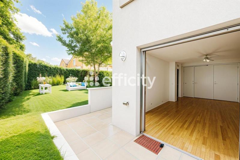 Appartement - 100 m² - 4 pièces