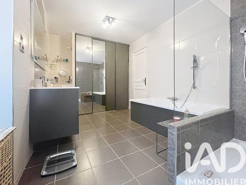 Maison - 155 m² - 5 pièces