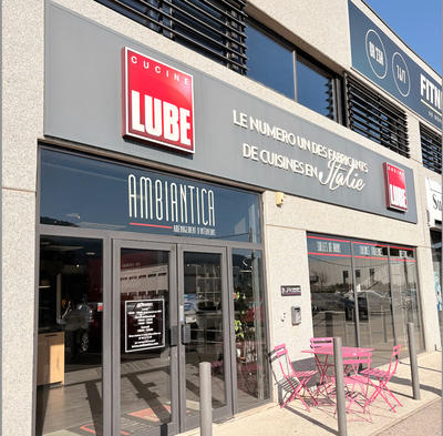 Fonds de commerce - Local commercial - 176 m²