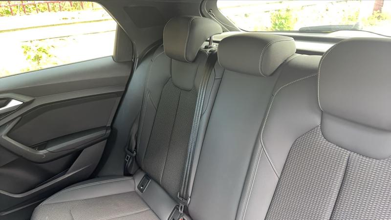 Audi A1 sportback 1.0 Tfsi 116 s-Tronic7 s line