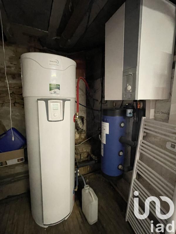 Maison - 215 m² - 9 pièces