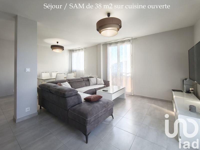 Appartement - 74 m² - 4 pièces