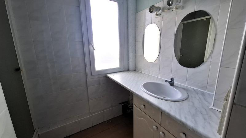 Appartement - 79 m² - 5 pièces