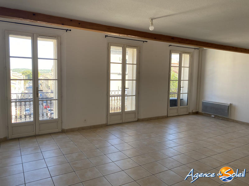 Appartement - 99 m² - 4 pièces