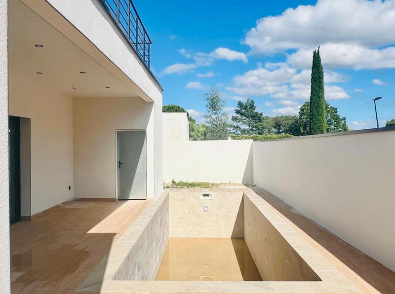 Maison - 170 m² - 7 pièces