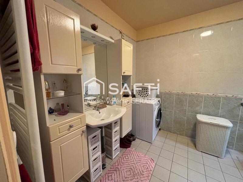 Maison - 187 m² - 6 pièces