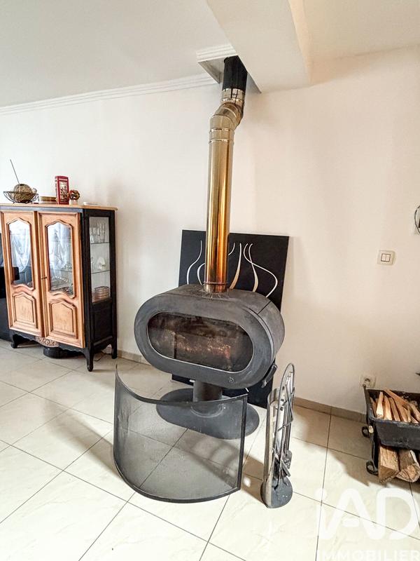 Maison - 126 m² - 8 pièces