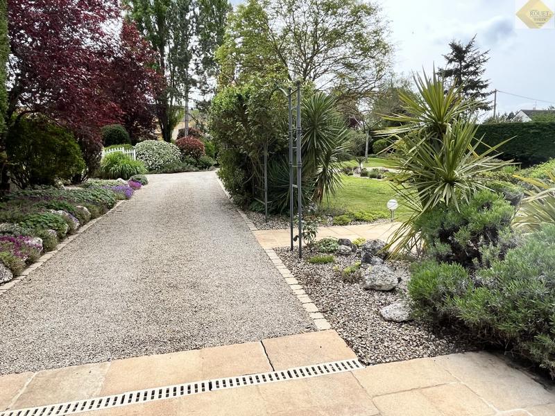 Maison - 138 m² - 7 pièces