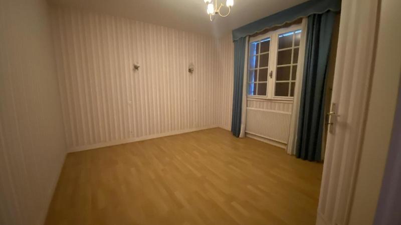 Pavillon - 111 m² - 5 pièces