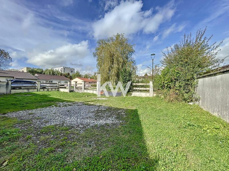 Pavillon - 92 m² - 5 pièces