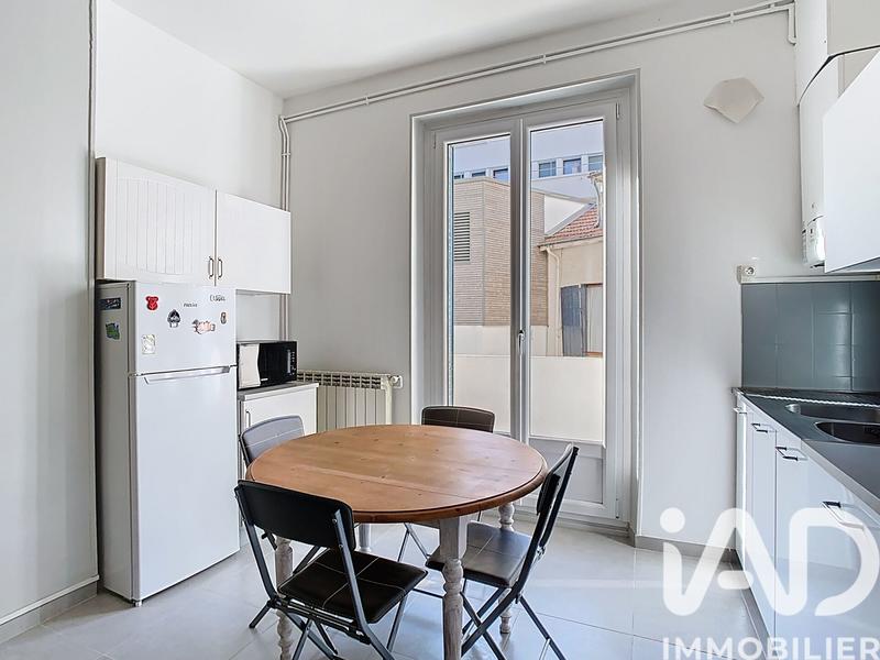 Appartement - 60 m² - 3 pièces