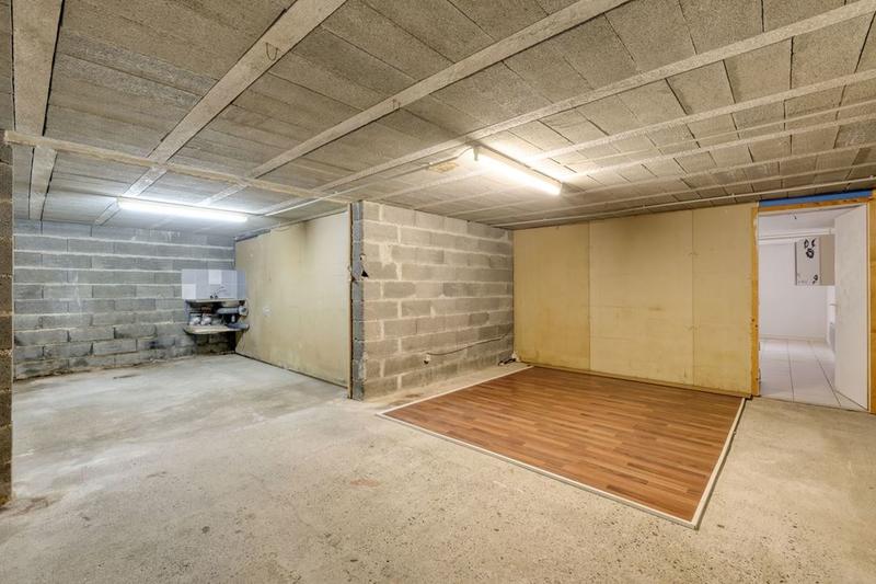 Maison traditionnelle - 144 m² - 5 pièces