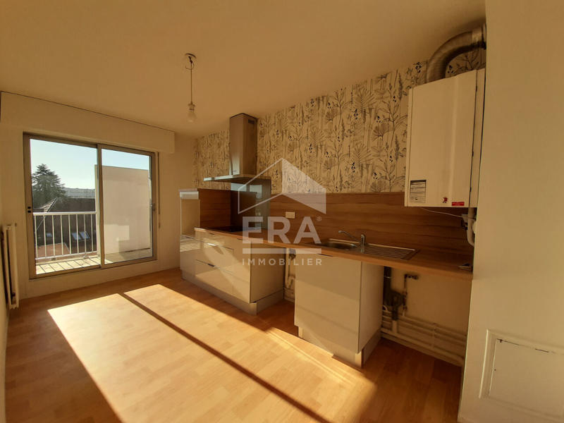 Appartement - 81 m² - 3 pièces