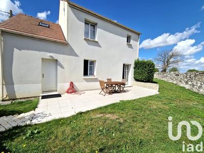 Maison - 104 m² - 5 pièces